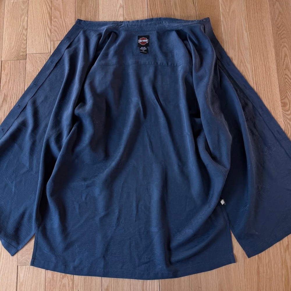 Harley Davidson 100% Silk Motorcycle All Over Embroidery Navy Button Up Mens L - Picture 3 of 9